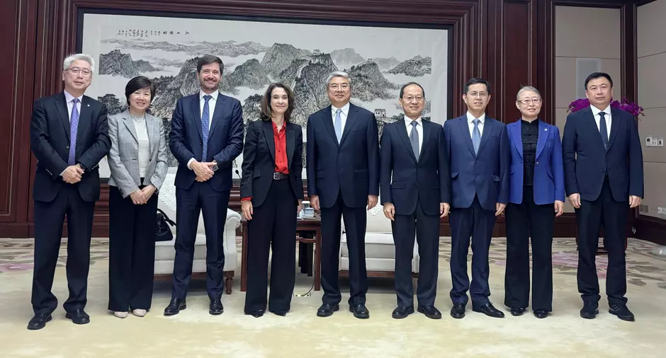 EB 2025.10访华照片-北京市长见面1.1